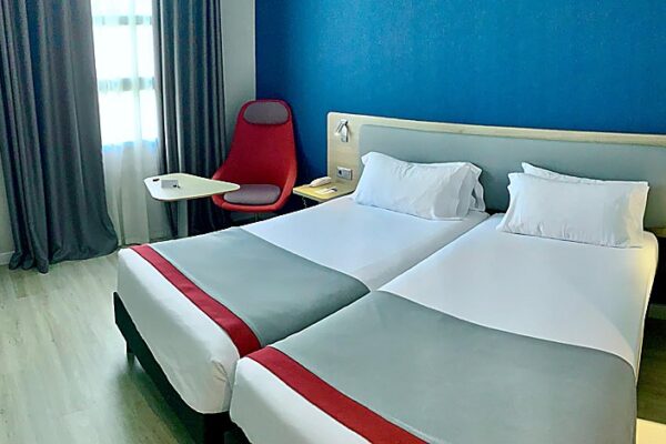 HOLIDAY INN EXPRESS VALENCIA-CIUDAD LAS CIENCIAS Dubbelrum